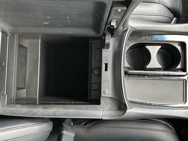 トヨタ アルファード S Cパッケージ 兵庫県 2018(平30)年 4.2万km ホワイトパールクリスタルシャイン 社外7インチナビ/10.1型アルパインFダウンモニター/(CD/DVD/BT/SD)/フルセグTV/ETC/バックカメラ/両側パワースライドドア/衝突軽減ブレーキ/コーナーセンサー/レーダークルーズコントロール/MTモード付AT/フルレザーシート/前席シートヒーター/前席エアーシート/パワーシート/パワーシートメモリ機能3/LEDヘッドライト/オートライト/オートハイビーム/フォグランプ/オートリトラミラー/スマートキー/ステアリングヒーター/ステアリングリモコン/革巻きステアリング