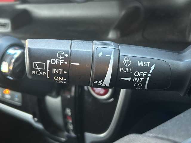 ホンダ Ｎ ＢＯＸ カスタム G Lパッケージ 滋賀県 2015(平27)年 8.2万km スマートブラック 社外ナビ　【Kenwood】/　【ワンセグTV/USB/DISC/AM・FM/SD】/バックカメラ/両側パワースライドドア/横滑り防止システム/プッシュスタート/電格ミラー/ウィンカーミラー/ETC