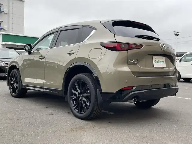 マツダ ＣＸ－５ XD レトロスポーツED 東京都 2023(令5)年 1.6万km ジルコンサンドメタリック ワンオーナー/360°ビューモニター/i-ACTIVSENSE/・衝突軽減ブレーキ/・車線逸脱警報システム/・アダプティブクルーズコントロール/・パーキングセンサー/・ハイビームアシスト/・ブラインドスポットモニター/・ヘッドアップディスプレイ/純正ナビゲーション/・USB.BT/フルセグTV/電動リアゲート/ハーフレザーシート/・パワーシート（運転席）/・シートヒーター（運転席/助手席）/ステアリングヒーター/ステアリングスイッチ/LEDヘッドライド/ドライブレコーダー/ETC/プッシュスタート/スマートキー2個/純正19インチアルミホイール/純正フロアマット