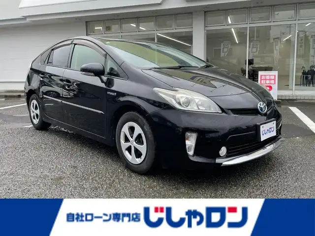 トヨタ プリウス S 京都府 2015(平27)年 8.9万km ブラック (株)IDOMが運営する【じしゃロン伏見店】の自社ローン専用車両になりますこちらは現金またはオートローンご利用時の価格です。自社ローンご希望の方は別途その旨お申付け下さい/特記事項あり