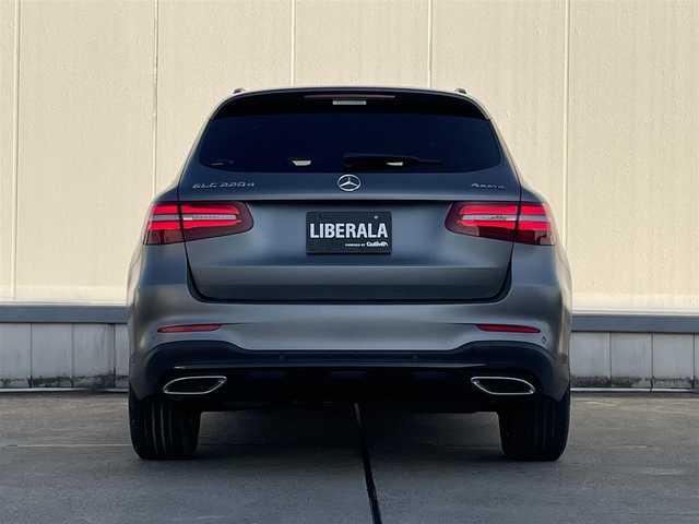 メルセデス・ベンツ ＧＬＣ２２０ d 4マチック ローレウスED 東京都 2019(令1)年 3万km ガンＭ 純正ＨＤＤナビ/１２セグ/３６０°カメラ/パノラマＳＲ/Ｂｕｒｍｅｓｔｅｒ/ＬＥＤヘッドライト/ＡｐｐｌｅＣａｒＰｌａｙ/ＡｎｄｒｏｉｄＡｕｔｏ/純正前後Ｄレコ/純正フロアマット/前席パワーシート/全席Ｓヒーター/Ｐバックドア/純正19インチAW/フットオープナー/ルーフレール/ＥＴＣ2.0