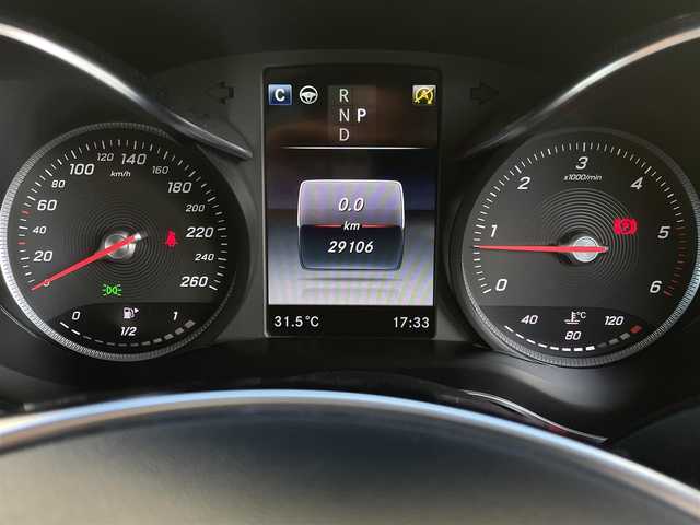 メルセデス・ベンツ ＧＬＣ２２０ d 4マチック ローレウスED 東京都 2019(令1)年 3万km ガンＭ 純正ＨＤＤナビ/１２セグ/３６０°カメラ/パノラマＳＲ/Ｂｕｒｍｅｓｔｅｒ/ＬＥＤヘッドライト/ＡｐｐｌｅＣａｒＰｌａｙ/ＡｎｄｒｏｉｄＡｕｔｏ/純正前後Ｄレコ/純正フロアマット/前席パワーシート/全席Ｓヒーター/Ｐバックドア/純正19インチAW/フットオープナー/ルーフレール/ＥＴＣ2.0