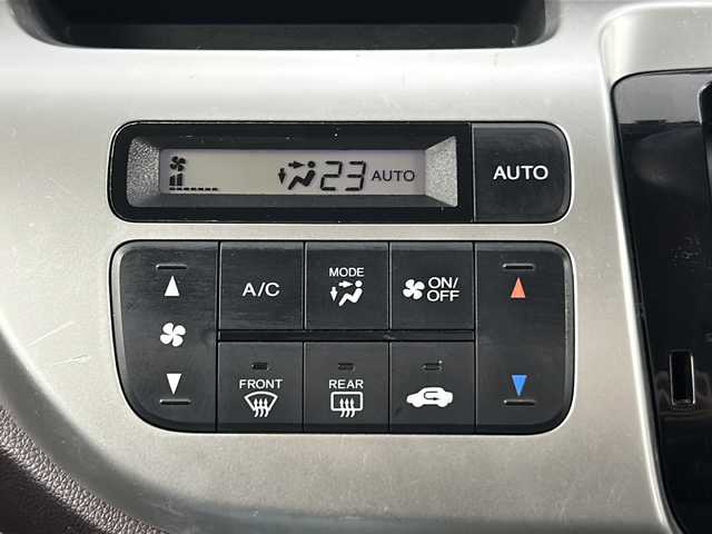 ホンダ Ｎ ＷＧＮ カスタム G 愛知県 2014(平26)年 9.1万km スマートブラック 禁煙車/7インチメモリナビ/（CD/DVD/フルセグTV/Bluetooth)/バックカメラ/ETC/14インチアルミホイール/フロアマット/スマートキー/スペアキー有/プッシュスタート/横滑り防止装置/オートライト/フォグライト