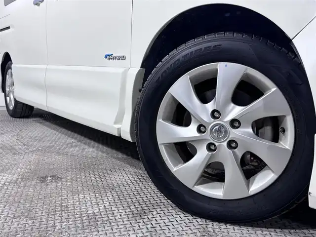 日産 セレナ ハイウェイスター Sハイブリッド 大阪府 2012(平24)年 6.1万km ブリリアントホワイトパール 純正ナビTV バックカメラ 両側パワースライドドア クルーズコントロール スマートキー プッシュスタート リアオートエアコン オートライト ETC 盗難防止装置
