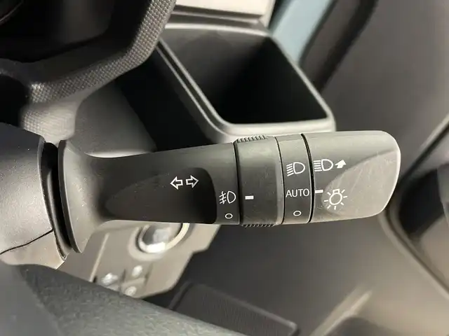 ダイハツ タフト G クロムベンチャー 鹿児島県 2025(令7)年 1万km レイクブルーメタリック ワンオーナー/スマートアシストIII/純正9型ディスプレイオーディオ/（フルセグ/Bluetooth/AM/FM）/AppleCarPlay/Android Auto/アイドリングストップ/スペアキー/ビルトインETC/バックカメラ/前方ドラレコーダー/純正フロアマット/両側パワースライドドア/純正15インチAW/前後コーナーセンサー/レーンキープアシスト/レーダークルーズコントロール/革巻ステアリング/オートホールド