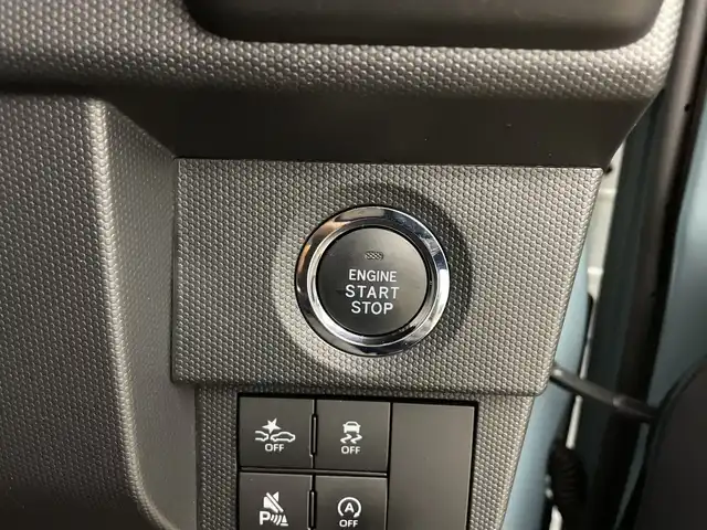 ダイハツ タフト G クロムベンチャー 鹿児島県 2025(令7)年 1万km レイクブルーメタリック ワンオーナー/スマートアシストIII/純正9型ディスプレイオーディオ/（フルセグ/Bluetooth/AM/FM）/AppleCarPlay/Android Auto/アイドリングストップ/スペアキー/ビルトインETC/バックカメラ/前方ドラレコーダー/純正フロアマット/両側パワースライドドア/純正15インチAW/前後コーナーセンサー/レーンキープアシスト/レーダークルーズコントロール/革巻ステアリング/オートホールド