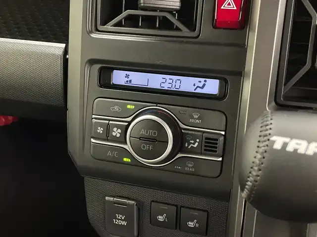 ダイハツ タフト G クロムベンチャー 鹿児島県 2025(令7)年 1万km レイクブルーメタリック ワンオーナー/スマートアシストIII/純正9型ディスプレイオーディオ/（フルセグ/Bluetooth/AM/FM）/AppleCarPlay/Android Auto/アイドリングストップ/スペアキー/ビルトインETC/バックカメラ/前方ドラレコーダー/純正フロアマット/両側パワースライドドア/純正15インチAW/前後コーナーセンサー/レーンキープアシスト/レーダークルーズコントロール/革巻ステアリング/オートホールド