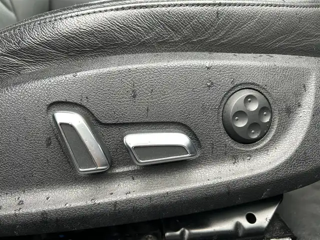 アウディ Ａ４ アバント 2．0 TFSI 福島県 2013(平25)年 7万km 黒 純正ナビゲーション/・フルセグTV/SD/BT/CD/DVD/FM/AM/・バックカメラ/・前後ドライブレコーダー/ビルトインETC/レザーシート/・D+N席パワーシート/・D+N席シートヒーター/革張りステアリング/・ステアリングスイッチ/シガーライター/電子パーキング/コーナーセンサー/アイドリングストップ/横滑り防止装置/プッシュスタート/・スマートキー/電動格納ミラー/・ウィンカーミラー/LEDヘッドライト/・オートライト/・フォグランプ/フロアマット