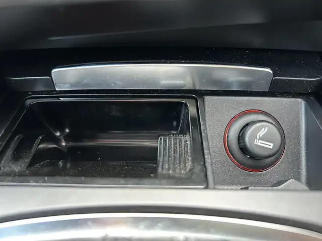 アウディ Ａ４ アバント 2．0 TFSI 福島県 2013(平25)年 7万km 黒 純正ナビゲーション/・フルセグTV/SD/BT/CD/DVD/FM/AM/・バックカメラ/・前後ドライブレコーダー/ビルトインETC/レザーシート/・D+N席パワーシート/・D+N席シートヒーター/革張りステアリング/・ステアリングスイッチ/シガーライター/電子パーキング/コーナーセンサー/アイドリングストップ/横滑り防止装置/プッシュスタート/・スマートキー/電動格納ミラー/・ウィンカーミラー/LEDヘッドライト/・オートライト/・フォグランプ/フロアマット