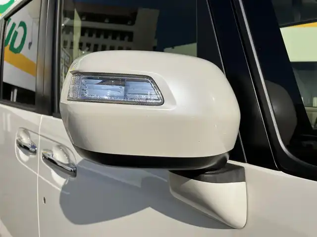 ホンダ Ｎ ＢＯＸ G Lパッケージ 三重県 2016(平28)年 8.8万km プレミアムホワイトパールⅡ ♪ワンオーナー/♪車検 令和9年11月29日迄/社外ナビ/　・ＴＶ/　・ＣＤ/SD再生/　・ラジオ/　・バックカメラ/スマートキー/プッシュスタート/パワースライドドア/ビルトインETC/後席サンシェード付き/ステアリングスイッチ/電動格納ミラー/ウィンカーミラー/フロアマット/ライトレベリング/プライバシーガラス/横滑り防止機能