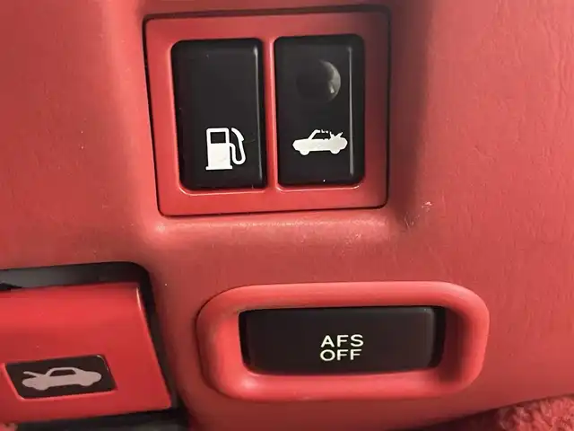 レクサス ＳＣ 430 埼玉県 2006(平18)年 5.4万km コスモシルバー メーカーナビ　マークレビンソンプレミアムサウンド　赤レザーシート ワンオーナー シートヒーター パワーシート シートメモリー キセノンヘッドライト クルーズコントロール AFS ドラレコ