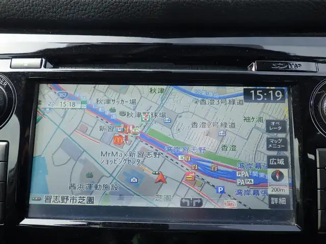 日産 エクストレイル 20X エマージェンシーブレーキ 千葉県 2014(平26)年 4.4万km ブリリアントシルバー 225/65R17/エマージェンシーブレーキ/カブロンシート/前席シートヒーター/純正SDナビ/地デジT/【DVD/CD再生機能　Bluetooth接続】/アラウンドビューモニター/ドライブレコーダー（前後撮影）/革巻きステアリング/ETC/ウインカーミラー/コーナーセンサー/純正17インチアルミホイル/インテリジェントキー