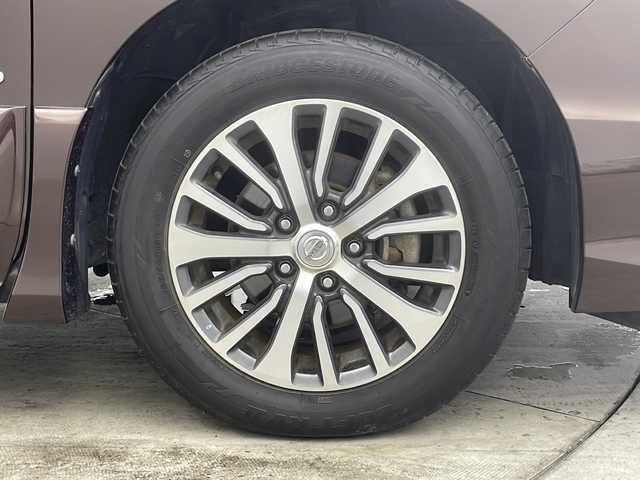日産 セレナ HWS S HV Vセレ +Sefty Aセーフ 大阪府 2015(平27)年 3.9万km インペリアルアンバーP ・純正ナビ&TV&CD&BT&DVD&SD/・ビルドインETC/・純正フリップダウンモニター/・クルーズコントロール/・全方位カメラ/・前後ドライブレコーダー/・前後コーナーセンサー/・純正16インチアルミホイール/・両側パワースライドドア/・純正フロアマット/・LEDオートライト/・横滑り防止装置/・盗難防止装置/・エマージェンシーブレーキ/・アイドリングストップ/・スマートキー/・プッシュスタート