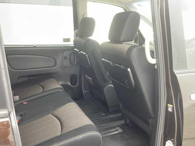 日産 セレナ HWS S HV Vセレ +Sefty Aセーフ 大阪府 2015(平27)年 3.9万km インペリアルアンバーP ・純正ナビ&TV&CD&BT&DVD&SD/・ビルドインETC/・純正フリップダウンモニター/・クルーズコントロール/・全方位カメラ/・前後ドライブレコーダー/・前後コーナーセンサー/・純正16インチアルミホイール/・両側パワースライドドア/・純正フロアマット/・LEDオートライト/・横滑り防止装置/・盗難防止装置/・エマージェンシーブレーキ/・アイドリングストップ/・スマートキー/・プッシュスタート