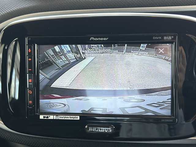 スマート ＭＣＣ スマート フォーツーカブリオ BRABUSスポーツ 埼玉県 2018(平30)年 2万km ラリーレッド ハーフレザー/社外ディスプレイオーディオ/　Bluetooth/USB/spotify/ipod/クルーズコントロール/レーンキーピングアシスト/前面衝突警告/パーキングアシスト(ソナー)/バックカメラ/前席シートヒーター/社外前方ドライブレコーダー(DRV-C750)/BRABASフロアマット/BRABASエアロ/BRABAS17インチAW/BRABASパーキングブレーキハンド/社外Rockfordスピーカー/2本出しマフラー/パドルシフト/LEDヘッドライト/LEDテールランプ/ETC/リモコンキー