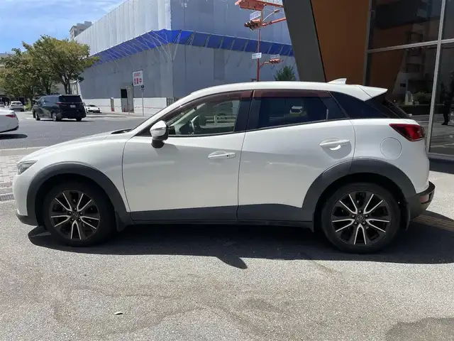 マツダ ＣＸ－３ XD ツーリング 兵庫県 2015(平27)年 10.3万km クリスタルホワイトパールマイカ (株)IDOMが運営する【じしゃロン西宮店】の自社ローン専用車両になります。こちらは現金またはオートローンご利用時の価格です。自社ローンご希望の方は別途その旨お申付け下さい/＊ETC/＊バックカメラ/＊アイドリングストップ/＊クルーズコントロールあり/＊USBあり/＊フルセグ/＊ドラレコ/＊横滑り防止装置/＊オートライト/＊衝突被害軽減システム