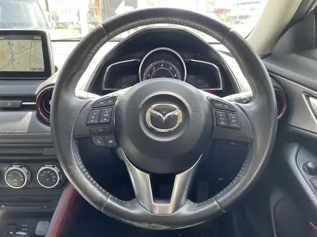 マツダ ＣＸ－３ XD ツーリング 兵庫県 2015(平27)年 10.3万km クリスタルホワイトパールマイカ (株)IDOMが運営する【じしゃロン西宮店】の自社ローン専用車両になります。こちらは現金またはオートローンご利用時の価格です。自社ローンご希望の方は別途その旨お申付け下さい/＊ETC/＊バックカメラ/＊アイドリングストップ/＊クルーズコントロールあり/＊USBあり/＊フルセグ/＊ドラレコ/＊横滑り防止装置/＊オートライト/＊衝突被害軽減システム
