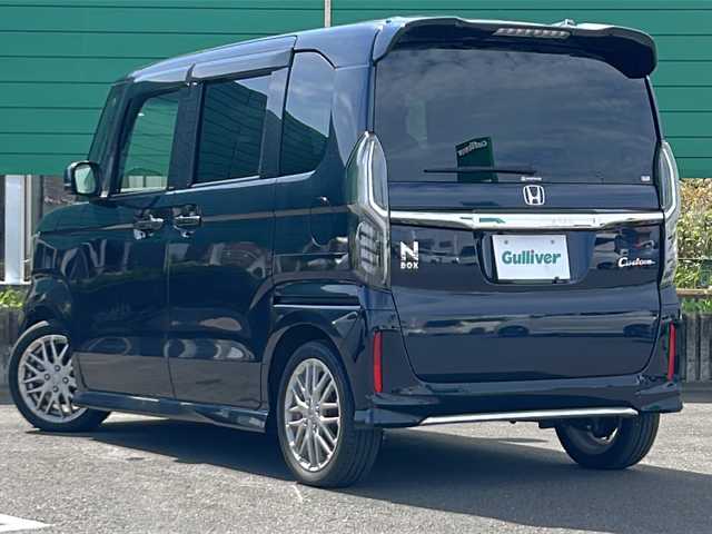 ホンダ Ｎ ＢＯＸ カスタム L ターボ 茨城県 2022(令4)年 1.6万km ミッドナイトブルービームM 純正8インチナビ（Bluetooth接続/AM/FM/USB/AndroidAuto/フルセグTV/CD/DVD）/バックカメラ/スマートキー/クルーズコントロール/両側パワースライドドア/前後ドライブレコーダー/前後コーナーセンサー/レーンキープアシスト/純正フロアマット/横滑り防止装置/衝突被害軽減システム/オートライト