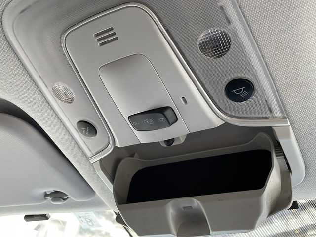 トヨタ プリウス ＰＨＶ S 広島県 2017(平29)年 12万km ホワイトパールクリスタルシャイン 禁煙/純正９型ナビ（NSZT-Y66T）/バックカメラ/前後ドラレコ/ステアヒーター/シートヒーター前席/シートカバー/ルーフ太陽光パネル/スマートキー