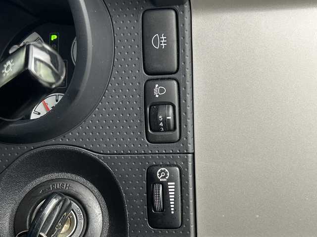 トヨタ ＦＪクルーザー ブラックカラーパッケージ 熊本県 2014(平26)年 5.3万km ブラック/ホワイト 社外ナビ（CN-R500WD）/・AM/FM/CD/DVD/BT/USB/iPod/VTR/フルセグTV/バックカメラ/クルーズコントロール/クリアランスソナー/横滑り防止装置/キセノンヘッドライト/フォグランプ/ヘッドライトレベライザー/ETC/純正フロアマット/社外１７インチアルミホイール/リモコンキー/ドアバイザー