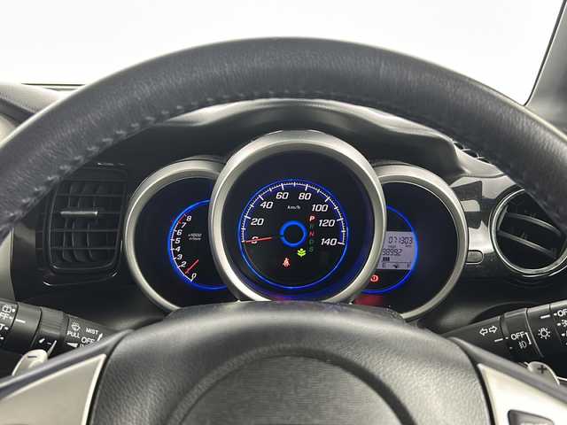 ホンダ Ｎ ＢＯＸ カスタム G ターボパッケージ 愛知県 2013(平25)年 7.2万km プレミアムホワイトパール 7インチナビ/・フルセグTV/・Bluetooth/両側パワースライドドア/パドルシフト/クルーズコントロール/純正15インチAW/スマートキー/プッシュスタート/バイキセノンヘッドライト/オートライト