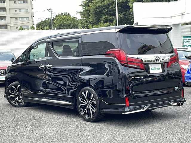 トヨタ アルファード S Cパッケージ 東京都 2023(令5)年 2.3万km ブラック ワンオーナー/新車時保証書/取扱説明書/モデリスタエアロ　/プリクラッシュセーフティー/レーダークルーズコントロール/パーキングサポートブレーキ/レーントレーシングアシスト/ブラインドスポットモニター/オートマチックハイビーム/純正ナビ/フルセグTV【走行中映ります】/CD/DVD/USB/BT/Miracast/バックカメラ　ETC【2.0】/リヤフリップダウンモニター/デジタルインナーミラー/ドライブレコーダー【前後】/AC100V100W/レザーシート/シートヒーター/ベンチレーター/パワーシート【運転席メモリー付】/両側パワースライドドア/パワーバックドア/LEDヘッドライト/スマートキー×２【キータグ有】/サイド/カーテン/ニーエアバック/モデリスタ20インチアルミ