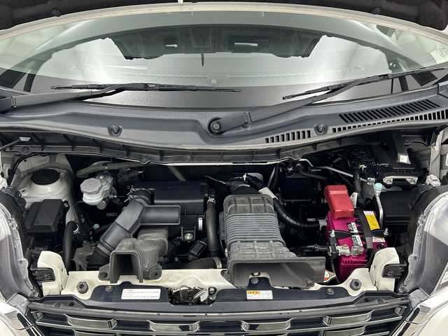 スズキ スペーシア カスタム HYBRID XS ターボ 三重県 2019(平31)年 5.1万km ピュアホワイトP 純正ナビ/・AM/FM/USB/CD/DVD/フルセグ/SD/iPod/Bluetooth/シートヒーター/両側パワースライドドア/クルーズコントロール/ヘッドアップディスプレイ/パドルシフト/ドライブレコーダー/ハーフレザーシート/ステアリングスイッチ/LEDヘッドライト/フォグランプ/クリアランスソナー/純正１５インチAW