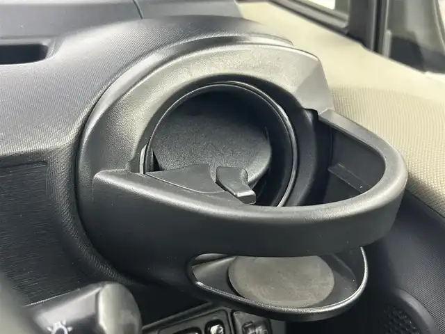 トヨタ アクア G 千葉県 2012(平24)年 10.6万km グレーメタリック 純正７型ナビ（NSZT-W62G）/（AM＆FM＆Bluetooth＆フルセグTV＆CD＆DVD/ＥＴＣ　/エアロパーツ（F・S・R）/禁煙（前オーナー申告）　/ＨＩＤヘッドライト（オートライト付き）/フォグランプ　/電動格納サイドミラー　/１２Ｖシガーソケット　/ステアリングスイッチ　/バックカメラ　/ドアバイザー　/ＥＶモード/ヘッドライトレベライザー/ISOFIX/ECOモード/アイドリングストップ/プッシュスタート/ウィンカーミラー
