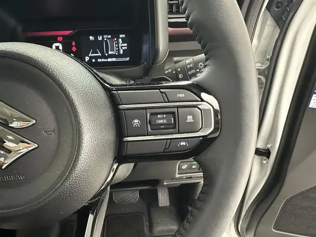 スズキ スペーシア カスタム HYBRID XS ターボ 滋賀県 2025(令7)年 0.4万km ピュアホワイトパール/ブラック2トーン 純正9インチナビ/Bluetooth/フルセグTV/HDMI/USB/DVD/Android Auto/Apple CarPlay/全方位カメラ/追従クルーズコントロール/両側パワースライドドア/ハーフレザーシート/シートヒーター/ステアリングヒーター/前後ドライブレコーダー/ETC