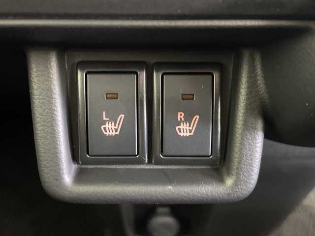 スズキ スペーシア カスタム HYBRID XS ターボ 愛知県 2025(令7)年 0.4万km ピュアホワイトパール/ブラック2トーン 純正9インチナビ/Bluetooth/フルセグTV/HDMI/USB/Android Auto/Apple CarPlay/全方位カメラ/追従クルーズコントロール/両側パワースライドドア/ヘッドアップディスプレイ/ハーフレザーシート/前席シートヒーター/ステアリングヒーター/純正フロアマット/前後ドライブレコーダー/ビルトインETC