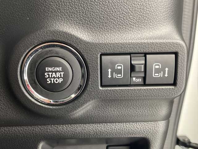 スズキ スペーシア カスタム HYBRID XS ターボ 愛知県 2025(令7)年 0.4万km ピュアホワイトパール/ブラック2トーン 純正9インチナビ/Bluetooth/フルセグTV/HDMI/USB/Android Auto/Apple CarPlay/全方位カメラ/追従クルーズコントロール/両側パワースライドドア/ヘッドアップディスプレイ/ハーフレザーシート/前席シートヒーター/ステアリングヒーター/純正フロアマット/前後ドライブレコーダー/ビルトインETC