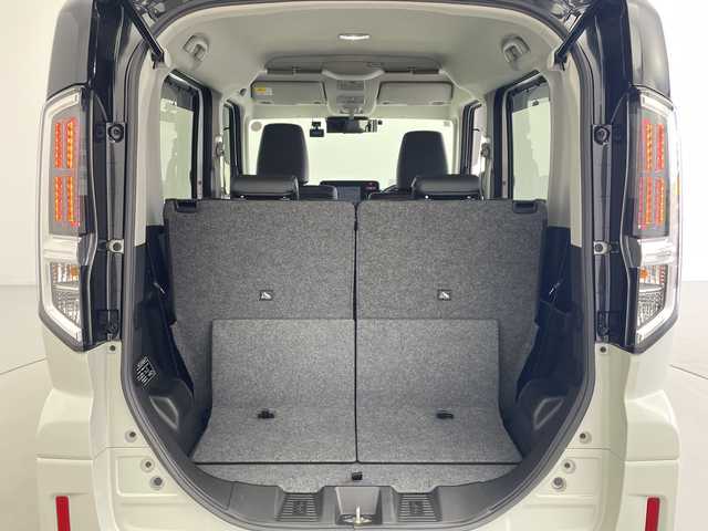 スズキ スペーシア カスタム HYBRID XS ターボ 愛知県 2025(令7)年 0.4万km ピュアホワイトパール/ブラック2トーン 純正9インチナビ/Bluetooth/フルセグTV/HDMI/USB/Android Auto/Apple CarPlay/全方位カメラ/追従クルーズコントロール/両側パワースライドドア/ヘッドアップディスプレイ/ハーフレザーシート/前席シートヒーター/ステアリングヒーター/純正フロアマット/前後ドライブレコーダー/ビルトインETC