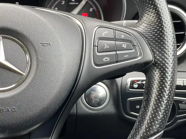 メルセデス・ベンツ Ｃ１８０ アバンギャルド 福岡県 2015(平27)年 7.4万km オブシディアンブラック 純正ナビ/CD/DVD/TV/Bカメラ/ACC/レーンキープ/ブラインドスポット/黒半革シート/パワーシート/シートヒーター/アンビエントライト/ステアリングアシスト/ETC/LEDヘッドライト/オートライト/取扱説明書/保証書/スマートキー