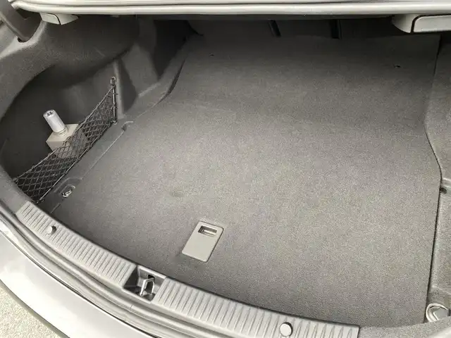 メルセデス・ベンツ Ｃ１８０ アバンギャルド 福岡県 2015(平27)年 7.4万km オブシディアンブラック 純正ナビ/CD/DVD/TV/Bカメラ/ACC/レーンキープ/ブラインドスポット/黒半革シート/パワーシート/シートヒーター/アンビエントライト/ステアリングアシスト/ETC/LEDヘッドライト/オートライト/取扱説明書/保証書/スマートキー