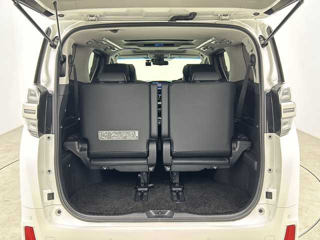 トヨタ ヴェルファイア Z Gエディション 三重県 2018(平30)年 5.7万km ホワイトパールクリスタルシャイン ツインムーンルーフ/トヨタセーフティセンス/・プリクラッシュセーフティ/・レーンディパーチャーアラート/・オートマチックハイビーム/・ロードサインアシスト/・先行車発進告知/レーダークルーズコントロール/クリアランスソナー/両側パワースライドドア/アルパインナビ１１型BIGX：EX11Z/・フルセグ/CD/DVD/SD/Bluetooth/バックカメラ/革巻きステアリング/ステアリングスイッチ/ステアリングヒーター/パワーバックドア/合皮シート/シートヒーター/ベンチレーション/パワーシート/オットマン/LEDヘッドライト/フォグランプ/前後ドライブレコーダー（ZDR-015）/ETC/純正18インチアルミホイール/W+サイド+カーテンエアバック