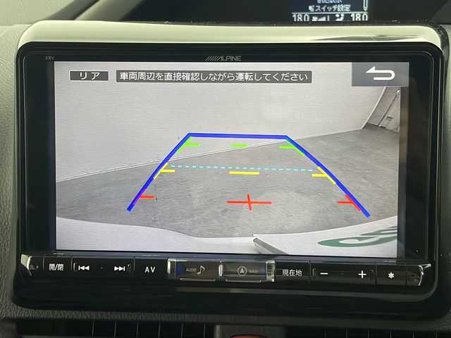 トヨタ ヴォクシー ZS 煌Ⅱ 群馬県 2017(平29)年 6.4万km ホワイトパールクリスタルシャイン ９型ナビ　１０．１型後席モニター　衝突被害軽減ブレーキ　バックカメラ　両側電動スライドドア　ツィーター　プリクラッシュセーフティ　レーンキープアシスト　オートライト　ＬＥＤヘッドライト　禁煙車