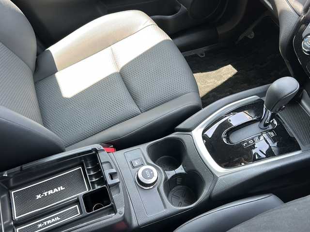 日産 エクストレイル 20Xi エクストリーマーX 福島県 2018(平30)年 2.2万km ブリリアントホワイトパール ４ＷＤ/カプロンシート/純正メモリナビ＆フルセグＴＶ/（ＤＶＤ＆ＢＴ＆ＣＤ＆ＳＤ）/エマージェンシーブレーキ/レーンキープアシスト/ＥＴＣ/純正１８inアルミホイール/ドライブレコーダー/デジタルインナーミラー/オートライト/ＬＥＤライト/フォグランプ/ウィンカーミラー/電動格納ミラー/スマートキー/プッシュスタート/Ｗエアバッグ/横滑り防止装置/ＡＢＳ/純正フロアマット/新車保証書/取扱説明書