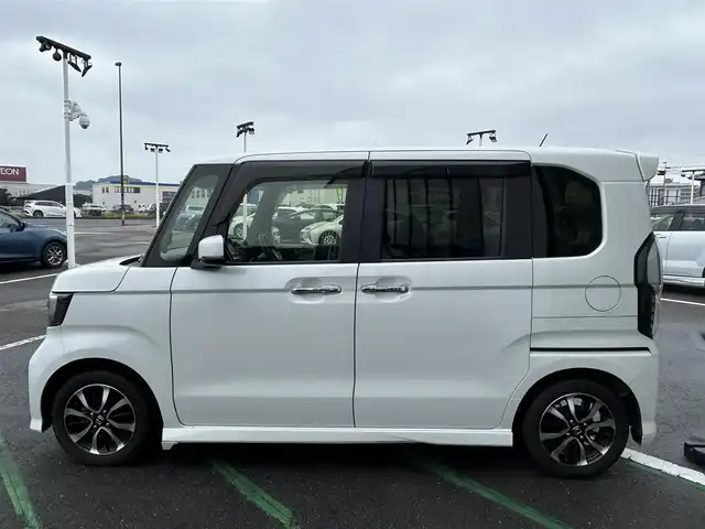 ホンダ Ｎ ＢＯＸ カスタム G EX ホンダセンシング 長崎県 2019(平31)年 6.3万km プラチナホワイトパール ワンオーナー/純正ディスプレイオーディオ/（ワンセグ・CD・BT・HDMI)/ホンダセンシング/バックカメラ/オートライト/LEDヘッドライト/スマートキー/スペアキー/クリアランスソナー/左パワースライドドア/ステアリングスイッチ/新車保証書/取扱説明書