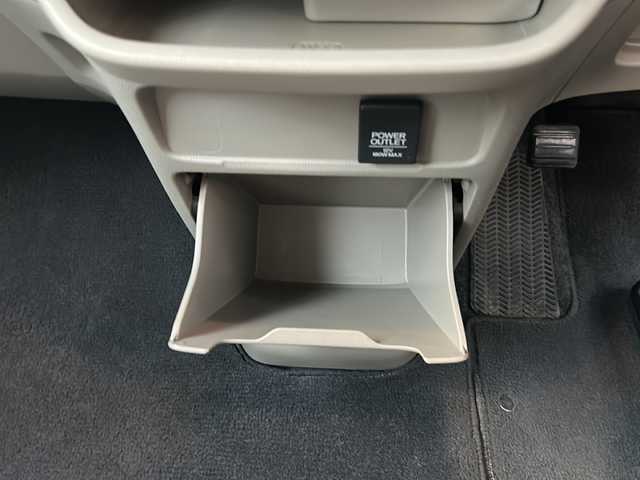 ホンダ Ｎ ＷＧＮ G Aパッケージ 埼玉県 2013(平25)年 10.2万km プレミアムホワイトパール (株)IDOMが運営する【じしゃロン熊谷店】の自社ローン専用車両になりますこちらは現金またはオートローンご利用時の価格です。自社ローンご希望の方は別途その旨お申付け下さい/純正オーディオ　CX-128C/　CD/AUX/ECON/シティブレーキアクティブシステム/純正フロアマット/スマートキー