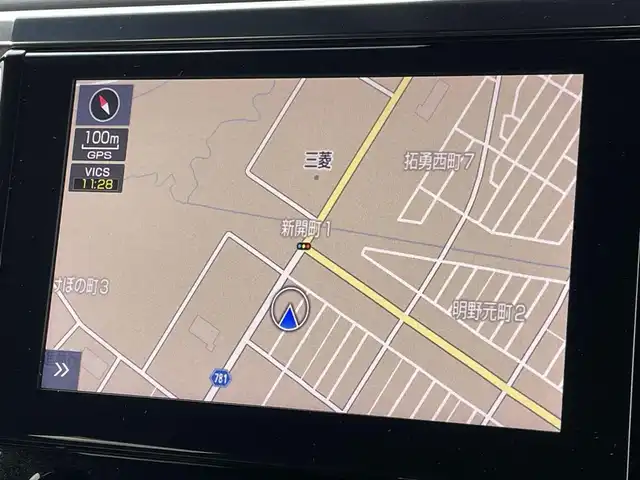 トヨタ アルファード S タイプゴールド 道央・札幌 2021(令3)年 7.2万km ホワイトパールクリスタルシャイン ４WD/純正メーカーナビ/CD/DVD/BT/フルセグ/純正フリップダウンモニター/トヨタセーフティセンス/プリクラッシュセーフティ/横滑り防止装置/レーダークルーズコントロール/レーンキープアシスト/クリアランスソナー/パーキングサポートブレーキ/ロードサインアシスト/バックカメラ/ビルトインETC/ドライブレコーダー/アイドリングストップ/ECOMODE/両側パワースライドドア/パワーバックドア/ハーフレザーシート/2列目オットマン/革巻きウッドコンビステアリング/ステアリングリモコン/電動パーキング/ブレーキホールド/MTモード付AT/プッシュスタート/スマートキー/LEDヘッドライト/オートライト/オートハイビーム/フォグランプ/電動格納ミラー/ウィンカーミラー/純正フロアマット/ドアバイザー/スペアキー