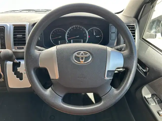 トヨタ ハイエース GL 滋賀県 2019(令1)年 10.9万km ホワイトパールクリスタルシャイン ワンオーナー/社外ナビ　【パイオニア】/　【AM・FM/DISC/Bluetooth/USB/TV】/バックカメラ/フリップダウンモニター/片側パワースライドドア/レーンキープアシスト/衝突軽減防止システム/シートカバー/ETC