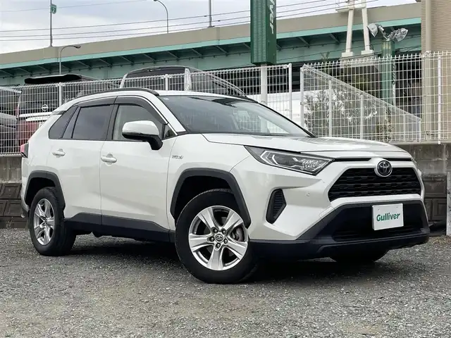 トヨタ ＲＡＶ４ ハイブリッドX 福岡県 2020(令2)年 8.5万km ホワイトパールクリスタルシャイン 純正９型SDナビ(フルセグTV/CD/DVD/BT)/バックカメラ/トヨタセーフティー/コーナーセンサー/BSM/レーダークルコン/ドラレコ/ETC/純正LEDヘッドライト/純正フロアマット/純正17インチアルミホイール/スマートキー/プッシュスタート
