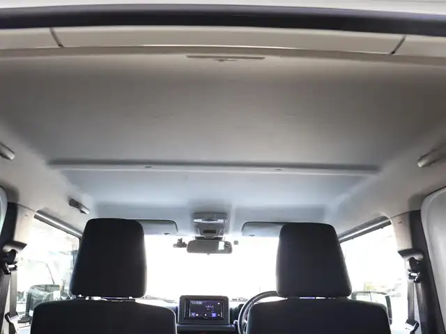 スズキ ジムニー シエラ JC 神奈川県 2022(令4)年 1.9万km ピュアホワイトP ワンオーナー/リフトアップ/デルタフォースAW１６インチ/JAOSサイドステップシール/社外オーディオ/Bluetooth/フロントカメラ/サイドカメラ/バックカメラ/プッシュスタート/ETC/ドライブレコーダー/保証書/取説/スペアスマートキー/記録(R.4.5.6.7)