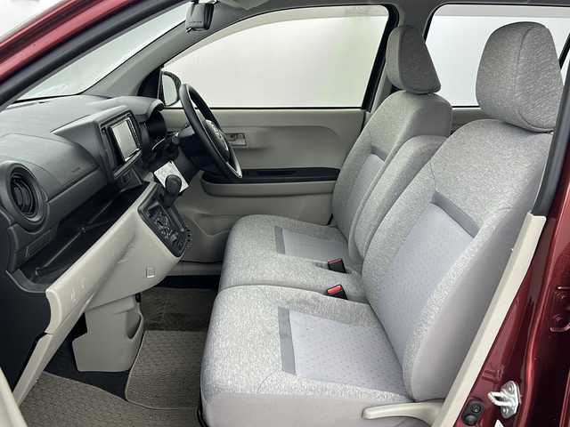 トヨタ パッソ X　S 愛知県 2018(平30)年 1.3万km ファイアークォーツレッドM プッシュスタート/純正7型ナビ【Bluetooth CD DVD SD ワンセグ 品番：NSCD-W66】/ドライブレコーダー/衝突軽減ブレーキ/横滑り防止装置/アイドリングストップ/後部コーナーセンサー/ベンチシート/ヘッドライトレベライザー/純正フロアマット/純正ドアバイザー/禁煙車