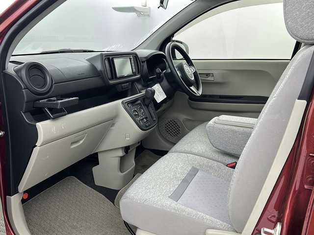 トヨタ パッソ X　S 愛知県 2018(平30)年 1.3万km ファイアークォーツレッドM プッシュスタート/純正7型ナビ【Bluetooth CD DVD SD ワンセグ 品番：NSCD-W66】/ドライブレコーダー/衝突軽減ブレーキ/横滑り防止装置/アイドリングストップ/後部コーナーセンサー/ベンチシート/ヘッドライトレベライザー/純正フロアマット/純正ドアバイザー/禁煙車