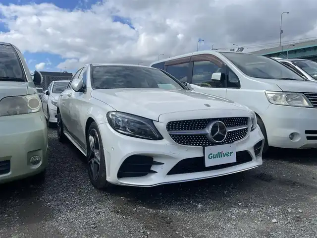 メルセデス・ベンツ Ｃ２００ アバンギャルド AMGライン 福岡県 2019(令1)年 4.6万km ダイヤモンドホワイト 純正10.25型HDDナビ/（フルセグTV/BT/AM/FM/CarPlay）/バックモニター/アクティブブレーキアシスト/ACC/パドルシフト/シートヒーター/コーナーセンサー/前後ドラレコ/ETC2.0/BSM/インテリジェントライトシステム/コンフォートエントリー/スペアキー/EQ Power Charge/エアサス搭載車