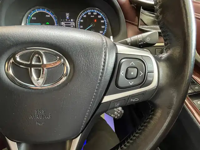 トヨタ ハリアー ハイブリッド プレミアム 岩手県 2015(平27)年 11.8万km ブラック ４WD/ALPINE９インチナビ（Bluetooth CD DVD フルセグ）/クルーズコントロール/レーンアシスト/プリクラッシュセーフティ/コーナーセンサー/MT付きAT/パワーバックドア/パワーシート/ドライブレコーダー/ETC/横滑り防止装置/オートハイビーム/バックカメラ/アイドリングストップ/車両接近通報装置/LEDヘッドライト/純正１８インチアルミホイール