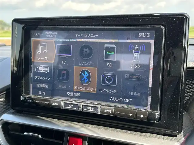 ダイハツ ロッキー プレミアム G HEV 佐賀県 2022(令4)年 2.5万km シャイニングホワイトパール /ワンオーナー//純正9型プレミアムメモリーナビ//バックカメラ//フルセグTV/DVD/USB/HDMI//Bluetooth/TVキャンセラー//ナビ連動ドライブレコーダー//ハーフレザーシート//シートヒーター//電動パーキングブレーキ//オートブレーキホールド//ETC//スマートキー//AC１００V//スマートアシスト//先行者発進お知らせ//衝突警報//車線逸脱警報//ステアリングアシスト//標識認識//ふらつき警報//追従型オートクルーズコントロール//S-PDL（スマートペダル）//新車保証書//取扱説明書//スペアキー