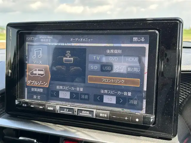 ダイハツ ロッキー プレミアム G HEV 佐賀県 2022(令4)年 2.5万km シャイニングホワイトパール /ワンオーナー//純正9型プレミアムメモリーナビ//バックカメラ//フルセグTV/DVD/USB/HDMI//Bluetooth/TVキャンセラー//ナビ連動ドライブレコーダー//ハーフレザーシート//シートヒーター//電動パーキングブレーキ//オートブレーキホールド//ETC//スマートキー//AC１００V//スマートアシスト//先行者発進お知らせ//衝突警報//車線逸脱警報//ステアリングアシスト//標識認識//ふらつき警報//追従型オートクルーズコントロール//S-PDL（スマートペダル）//新車保証書//取扱説明書//スペアキー