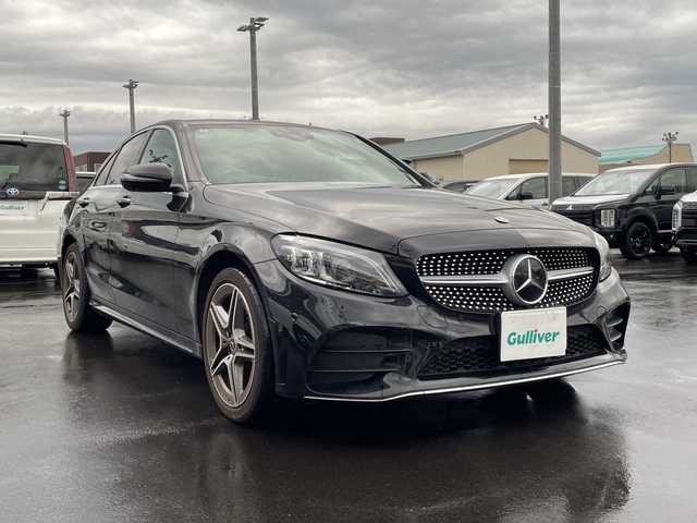 メルセデス・ベンツ Ｃ２００ 4マチック AVG AMGライン 三重県 2019(平31)年 4.5万km 黒 /純正ナビ//Burmester//4WD//バックカメラ//ETC//追従式クルーズコントロール//コーナーセンサー//アイドリングストップ//レザーシート//パワーシート//シートヒーター//本革ステアリング//パドルシフト//ステアリングリモコン//LEDヘッドランプ//電動パーキングブレーキDVDナビ